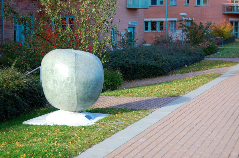 Äpple