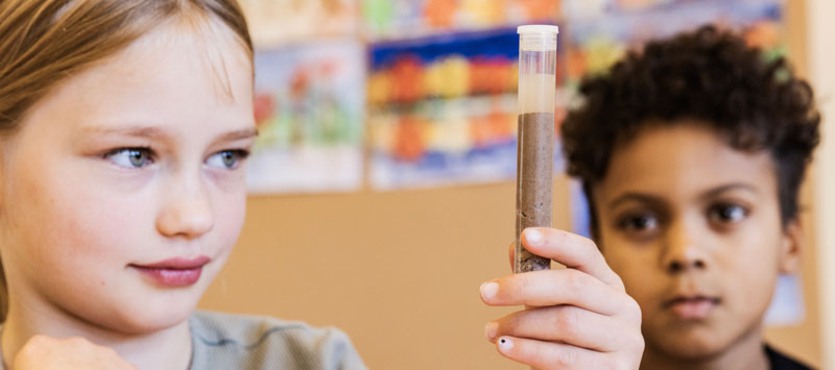 elever på Gråboskolan