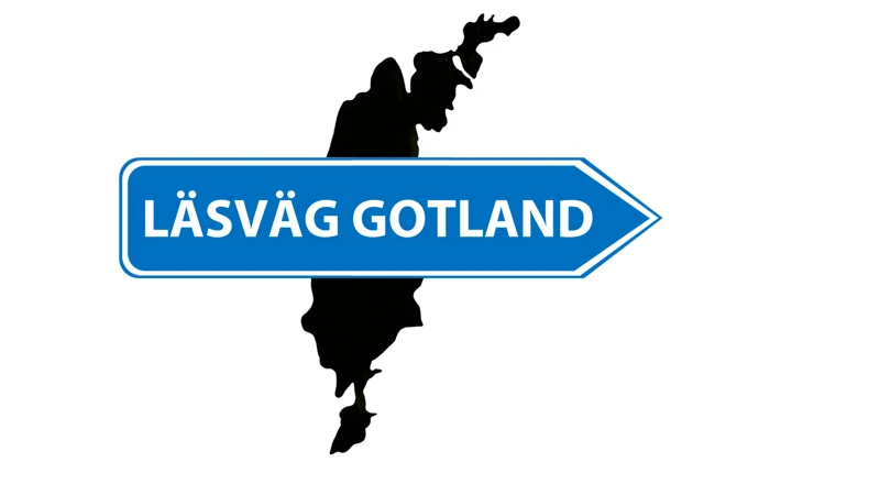 En blå gatuskylt där det står läsväg gotland.